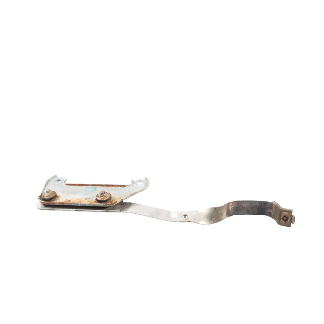 Support Échappement Avant Silencieux Pince Fixation pour BMW E87 E90 E91 à propos du numéro de pièce 7521604 BMW E87 E90 E91 Support Échappement Avant Silencieux Pince Fixation - SKU 7521604 - Numéro de pièce 7521604