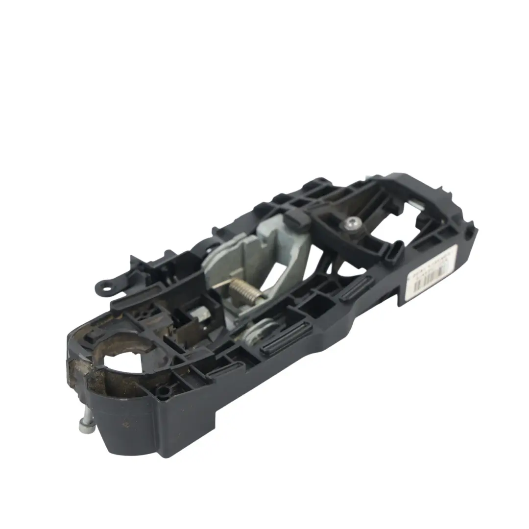 Uchwyt Klamki Drzwi Przednich Zewnętrzny Lewy do BMW F10 F11 o numerze 7564910 BMW F10 F11 Uchwyt Klamki Drzwi Przednich Zewnętrzny Lewy - SKU 7564910 - Numer Części 7564910