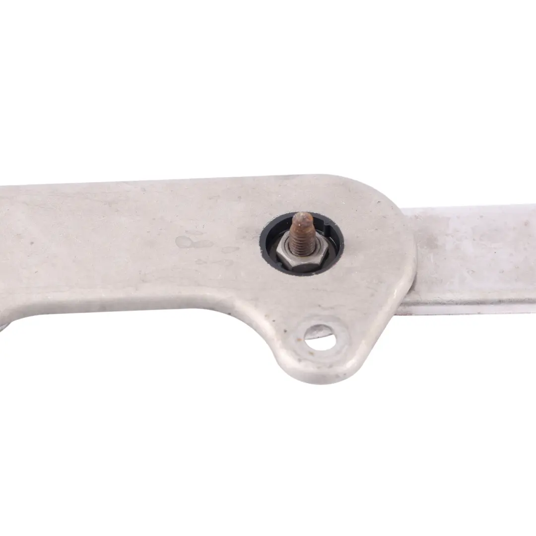Exhaust Pipe Bracket Front Mount N43 to BMW E81 E90 E91 E92 with Part number 7564942 BMW E81 E90 E91 E92 Exhaust Pipe Bracket Front Mount N43 - SKU 7564942-1 - Part number 7564942