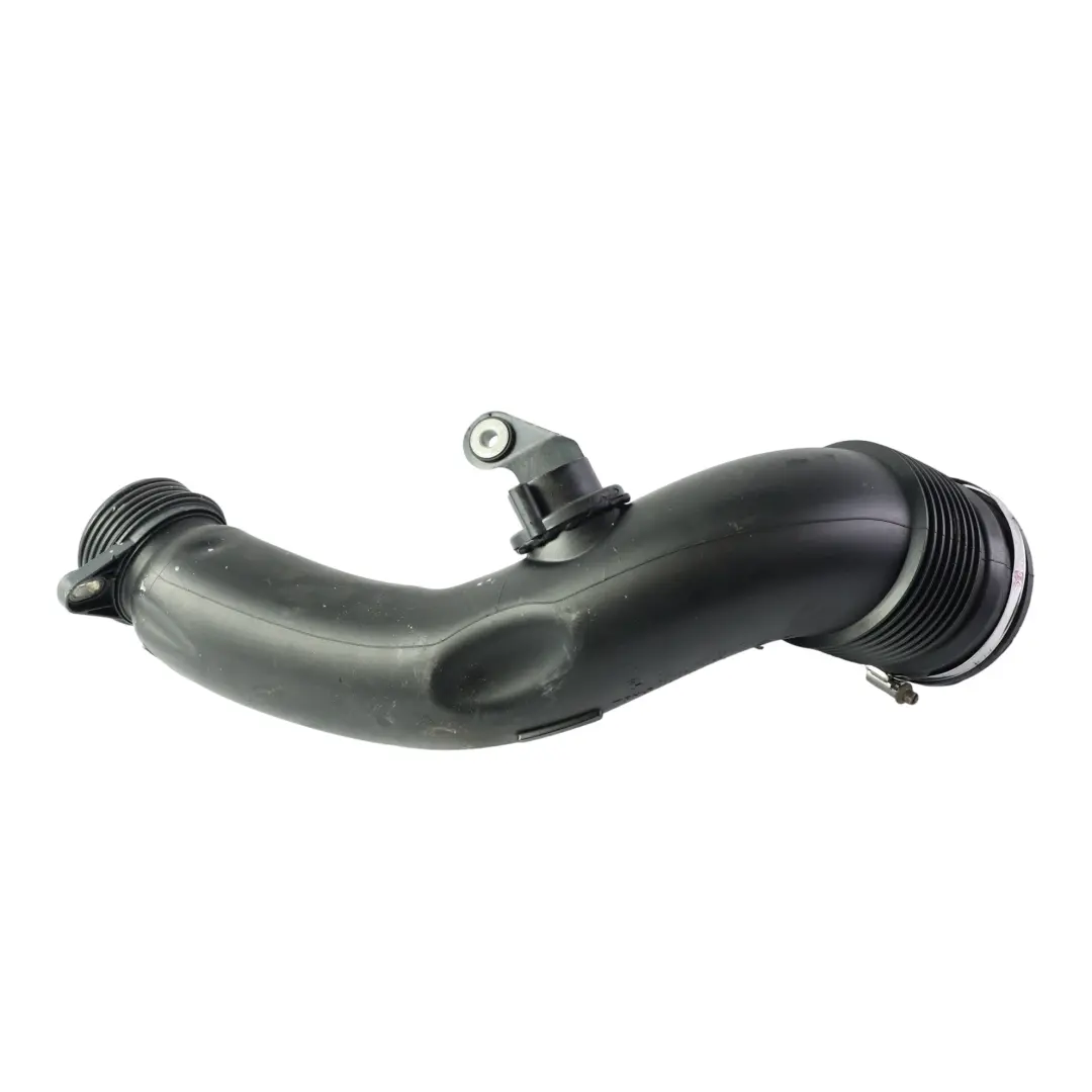 Rura Dolotu Powietrza Benzynowy N55 do BMW F20 F22 F30 o numerze 7602651 BMW F20 F22 F30 Rura Dolotu Powietrza Benzynowy N55 - SKU 7602651 - Numer Części 7602651
