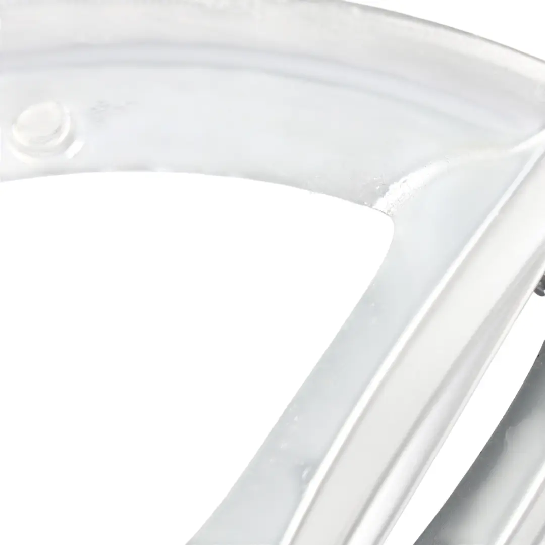 Llanta Trasera Plateada 9J 19" ET:44 para BMW F10 F12 con número de pieza 7842653 BMW F10 F12 Llanta Trasera Plateada 9J 19" ET:44 - SKU 7842653-7 - Número de pieza 7842653