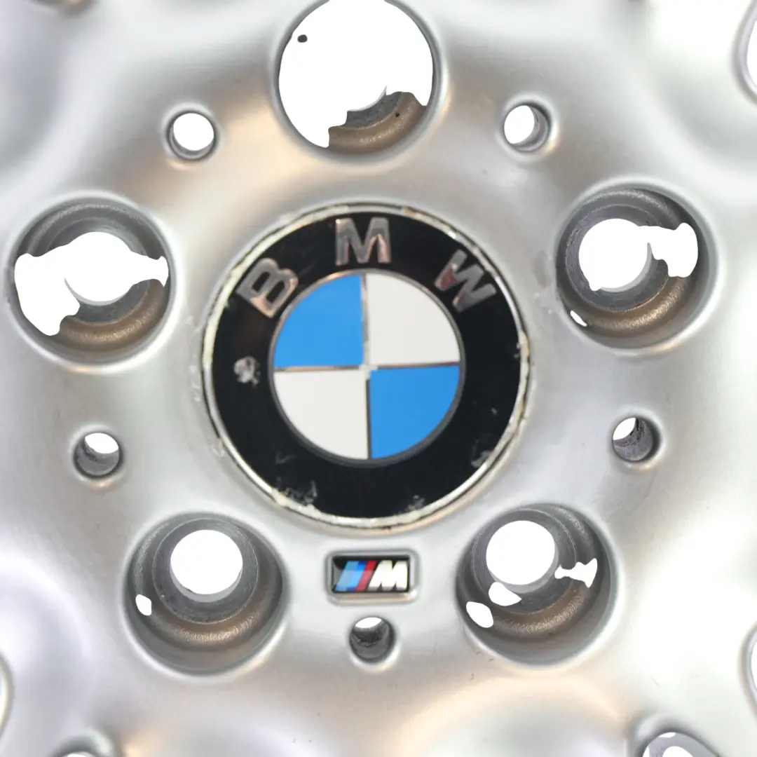 Srebrna Felga Aluminiowa 19" M Styling 225 ET:30 8J do BMW X1 E84 o numerze 7847083 BMW X1 E84 Srebrna Felga Aluminiowa 19" M Styling 225 ET:30 8J - SKU 7847083-2 - Numer Części 7847083