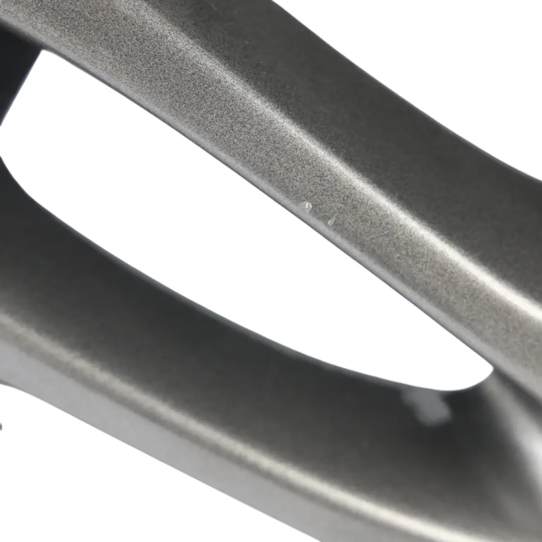 Felga Czarna Przednia 18" M Podwójne Szprychy 261 7,5J do BMW E81 E87 o numerze 7891050 BMW E81 E87 Felga Czarna Przednia 18" M Podwójne Szprychy 261 7,5J - SKU 7891050-6 - Numer Części 7891050