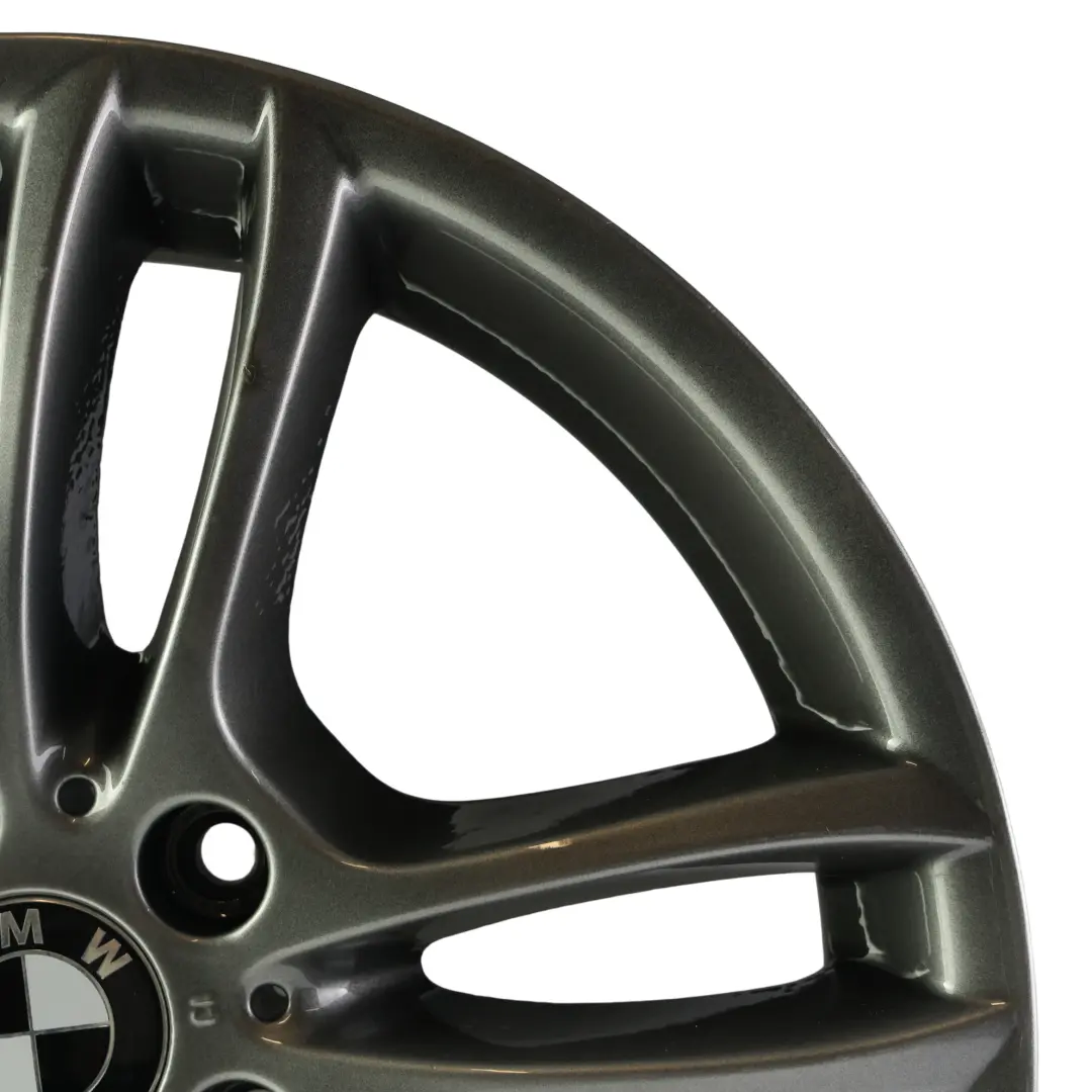 Cerchio Anteriore Lega Grigio 18" 7,5J ET:49 M Doppia Razza per BMW E81 E87 con numero di parte 7891050 BMW E81 E87 Cerchio Anteriore Lega Grigio 18" 7,5J ET:49 M Doppia Razza - SKU 7891050-7 - Numero di parte 7891050
