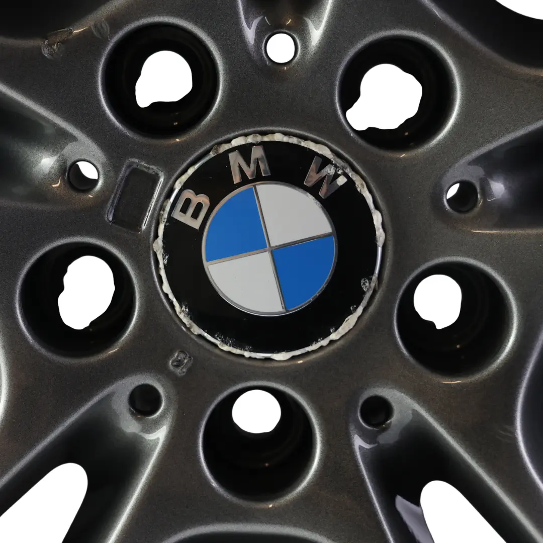 Jante Arrière Grise 18" M Double Rayon 261 8,5J ET:52 pour BMW E81 E87 à propos du numéro de pièce 7891051 BMW E81 E87 Jante Arrière Grise 18" M Double Rayon 261 8,5J ET:52 - SKU 7891051-5 - Numéro de pièce 7891051