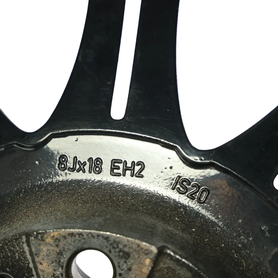 Czarna Felga Aluminiowa 18" 8J ET20 M Dwuramienna 135 do BMW E60 E61 o numerze 7905320 BMW E60 E61 Czarna Felga Aluminiowa 18" 8J ET20 M Dwuramienna 135 - SKU 7905320-8 - Numer Części 7905320