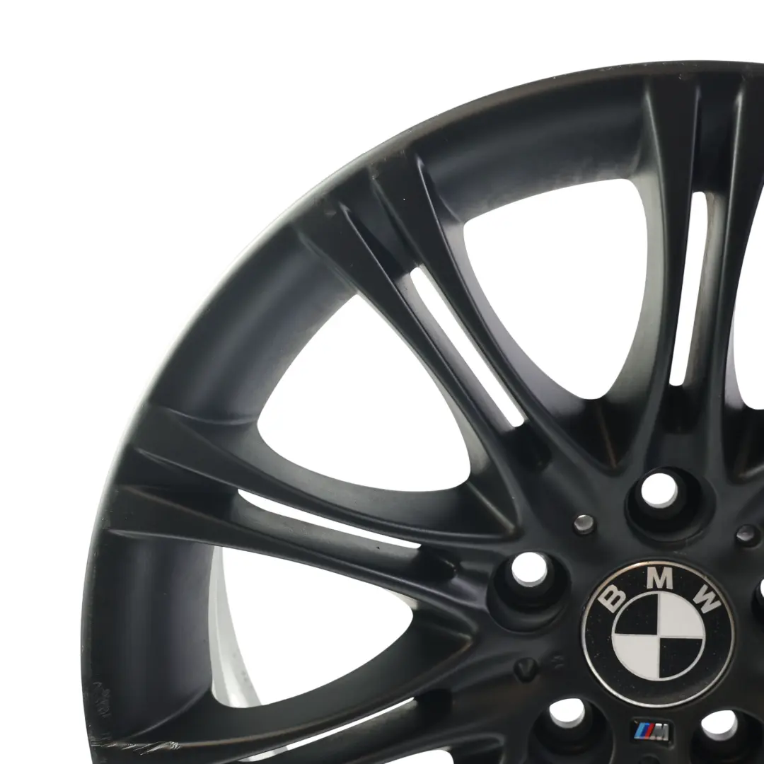 Czarna Felga Aluminiowa 18" 8J ET20 M Dwuramienna 135 do BMW E60 E61 o numerze 7905320 BMW E60 E61 Czarna Felga Aluminiowa 18" 8J ET20 M Dwuramienna 135 - SKU 7905320-8 - Numer Części 7905320