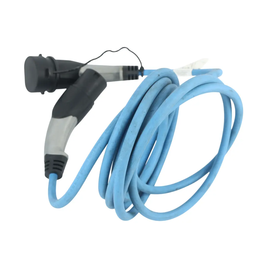 Plugin Hybrid Charging Cable 5m 32A 250V 2455070 to BMW G20 330e EV with Part number 7926285 BMW G20 330e EV Plugin Hybrid Charging Cable 5m 32A 250V 2455070 - SKU 7926285-2 - Part number 7926285