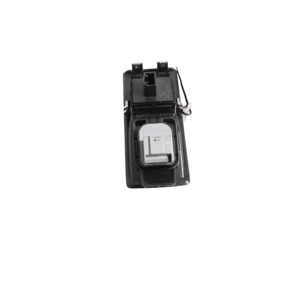 Volkswagen Crafter TR Front Door Window Switch Cover Driver Side - SKU 7C0867255B - Part number 7C0867255B