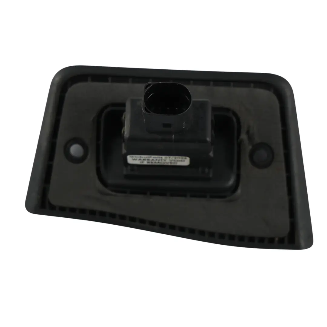 Sliding Door Lock Connector Plate Right O/S to Volkswagen Transporter T5 with Part number 7E0907496 Volkswagen Transporter T5 Sliding Door Lock Connector Plate Right O/S - SKU 7E0907496 - Part number 7E0907496