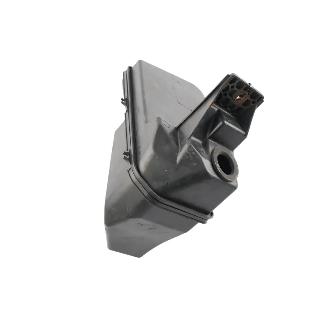 Windscreen Washer Tank Reservoir 7E0955453A to Volkswagen VW Transporter T6 with Part number 7E0955453D Volkswagen VW Transporter T6 Windscreen Washer Tank Reservoir 7E0955453A - SKU 7E0955453D - Part number 7E0955453D