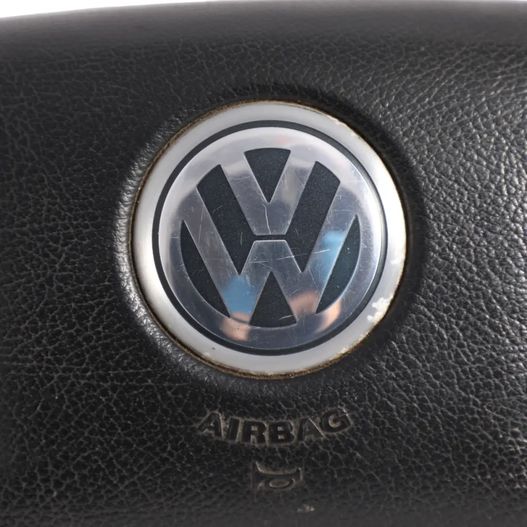 Steering Wheel Air Module Driver's Side to Volkswagen Transporter T5 with Part number 7H0880201N Volkswagen Transporter T5 Steering Wheel Air Module Driver's Side - SKU 7H0880201N - Part number 7H0880201N