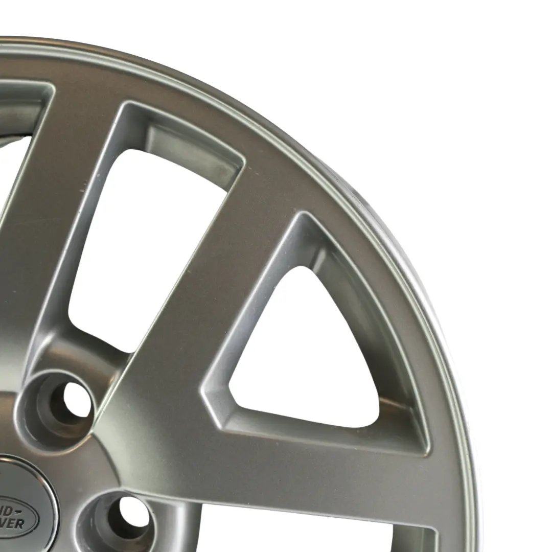 Jante Alliage Argent 18" 8J ET:53 pour Land Rover Discovery 3 L319 à propos du numéro de pièce 7H22-AA Land Rover Discovery 3 L319 Jante Alliage Argent 18" 8J ET:53 - SKU 7H22-AA-5 - Numéro de pièce 7H22-AA