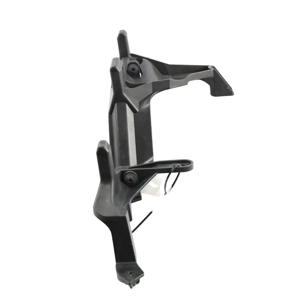 Front Bumper Mounting Bracket Support Right O/S to Porsche Cayenne 9PA with Part number 7L5807890 Porsche Cayenne 9PA Front Bumper Mounting Bracket Support Right O/S - SKU 7L5807890 - Part number 7L5807890