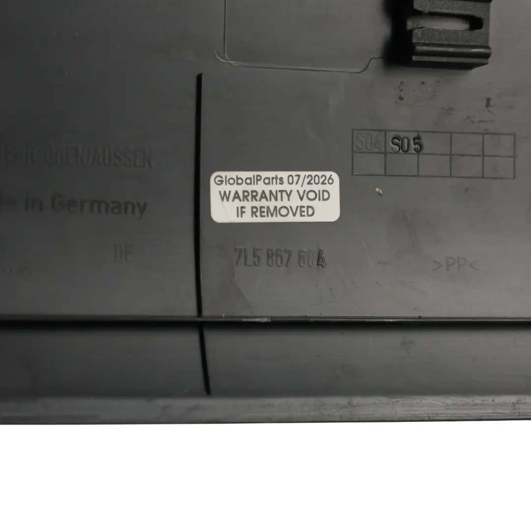Heckklappe Fenster Abdeckung Schwarz für Porsche Cayenne 955 mit Teilenummer 7L5867604 Porsche Cayenne 955 Heckklappe Fenster Abdeckung Schwarz - SKU 7L5867604 - Teilenummer 7L5867604