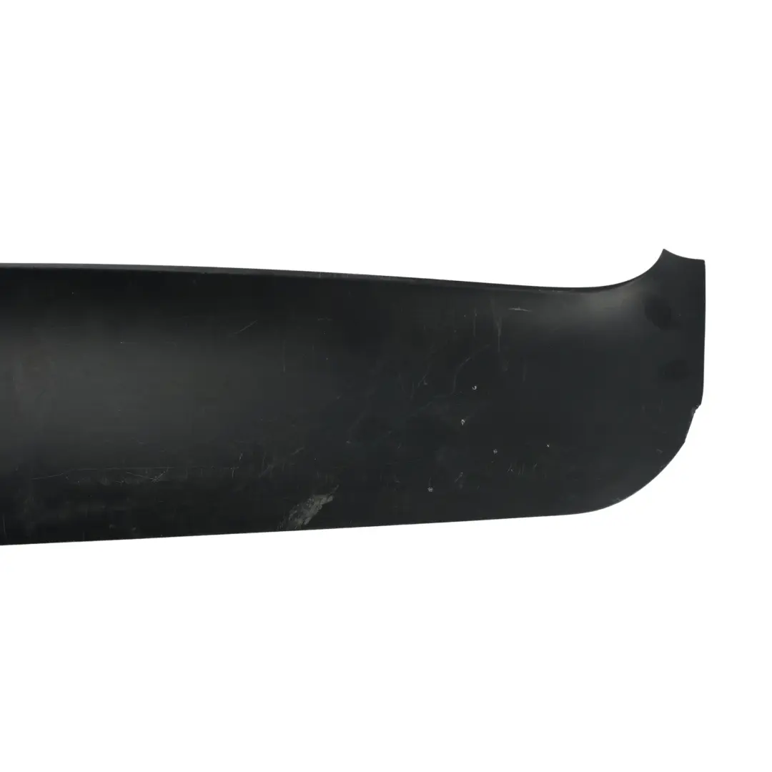 Porsche Cayenne 955 Couvercle Garniture Vitre Hayon Supérieur Noir - SKU 7L5867604 - Numéro de pièce 7L5867604