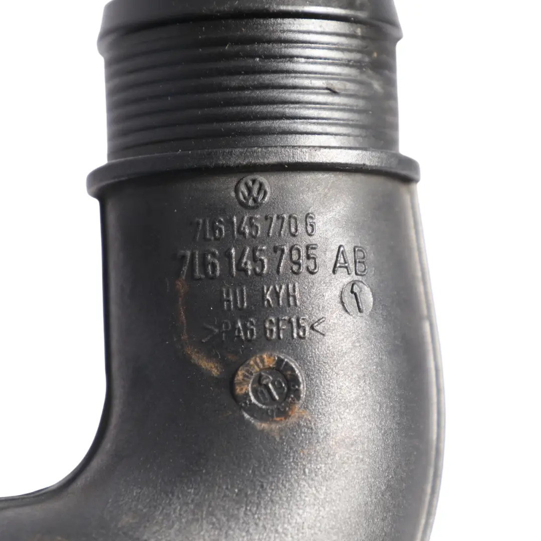 Porsche Cayenne 9PA VW Touareg Intercooler Intake Hose Pipe 3.0 TDI - SKU 7L6145795AB - Part number 7L6145795AB