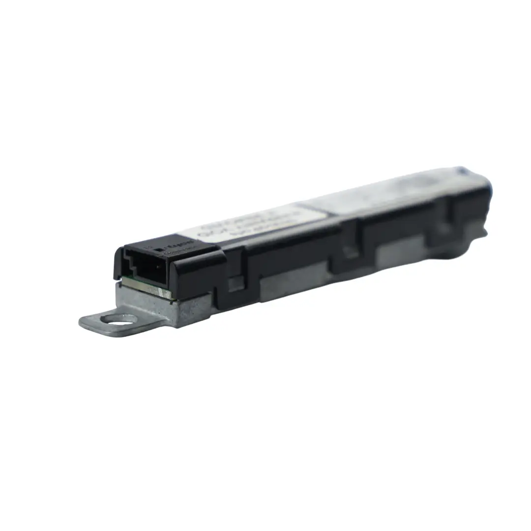 7N Amplificador Antena Derecho para Volkswagen Sharan con número de pieza 7N0035552M Volkswagen Sharan 7N Amplificador Antena Derecho - SKU 7N0035552M - Número de pieza 7N0035552M