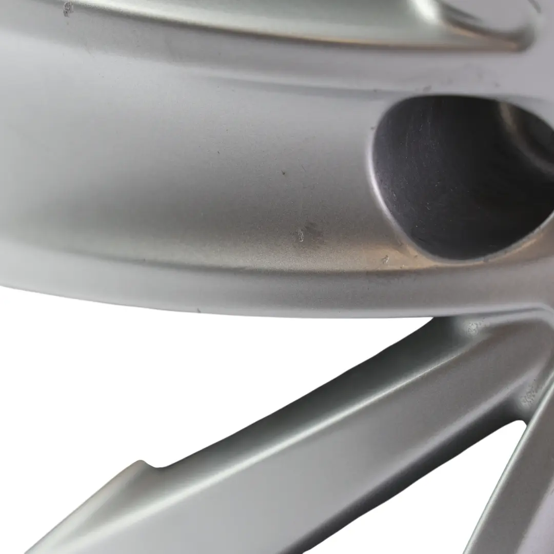 7N Llanta Aleación Plata 16" 6.5J ET:33 5x112 Memphis para Volkswagen Sharan con número de pieza 7N0601025A Volkswagen Sharan 7N Llanta Aleación Plata 16" 6.5J ET:33 5x112 Memphis - SKU 7N0601025A-2 - Número de pieza 7N0601025A