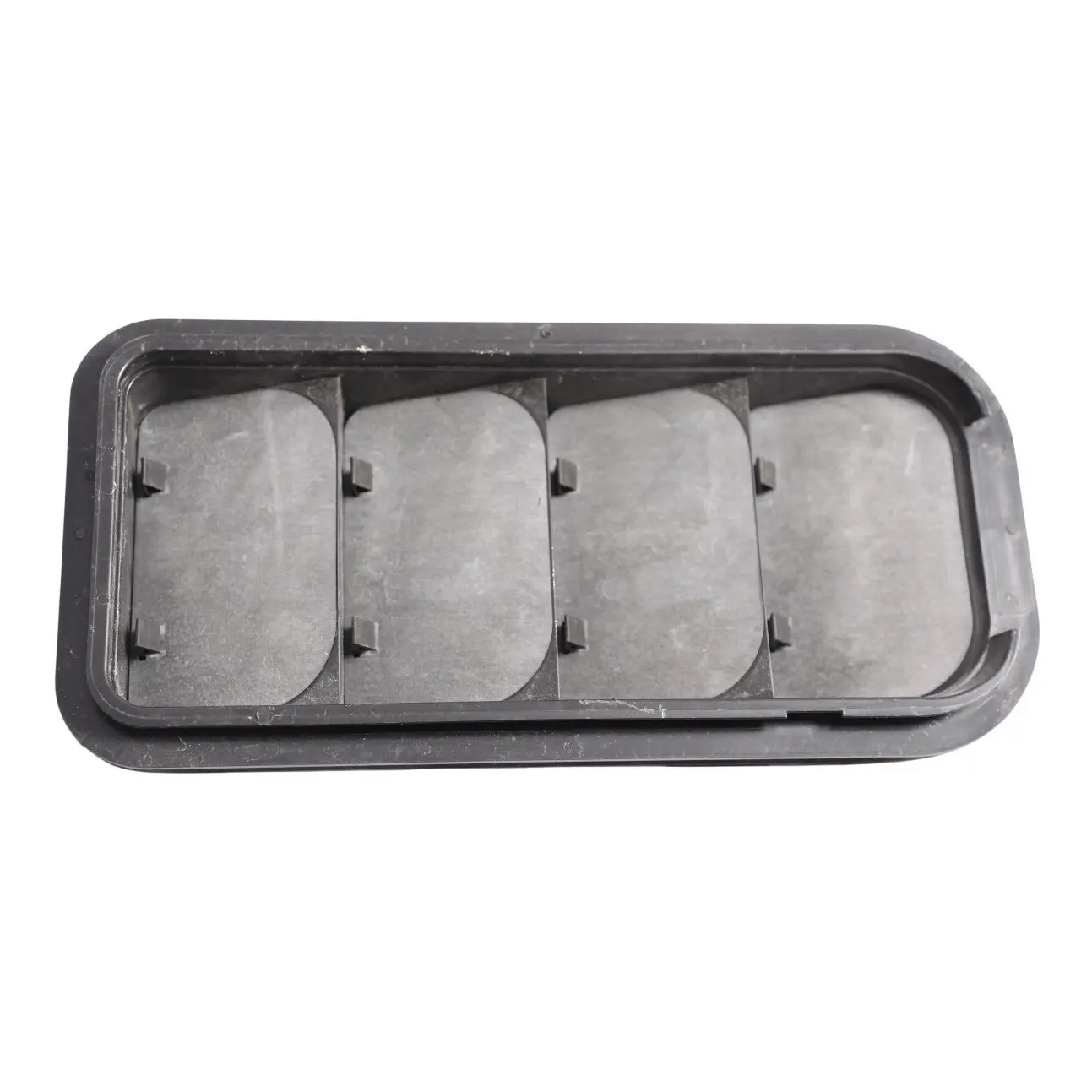 Volkswagen Audi Q3 F3 Griglia Pannello Sfogo Condotto Aria Posteriore 7N0819465E