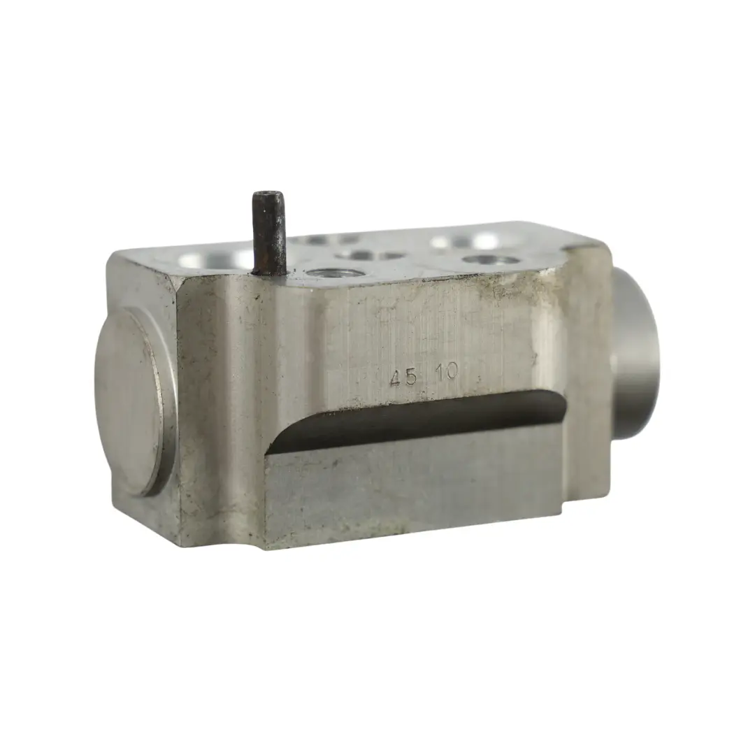 7N Air Con Expansion Valve AC Conditioning to Volkswagen Sharan with Part number 7N0820712 Volkswagen Sharan 7N Air Con Expansion Valve AC Conditioning - SKU 7N0820712 - Part number 7N0820712