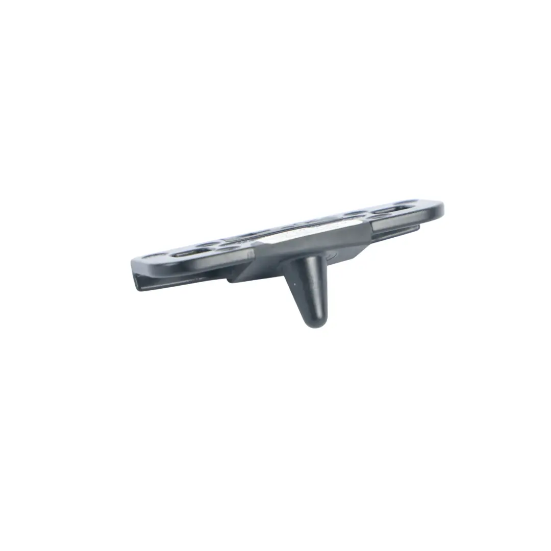 7N Sliding Door Striker Plate Upper Right O/S to VW Volkswagen Sharan with Part number 7N0843842 VW Volkswagen Sharan 7N Sliding Door Striker Plate Upper Right O/S - SKU 7N0843842 - Part number 7N0843842