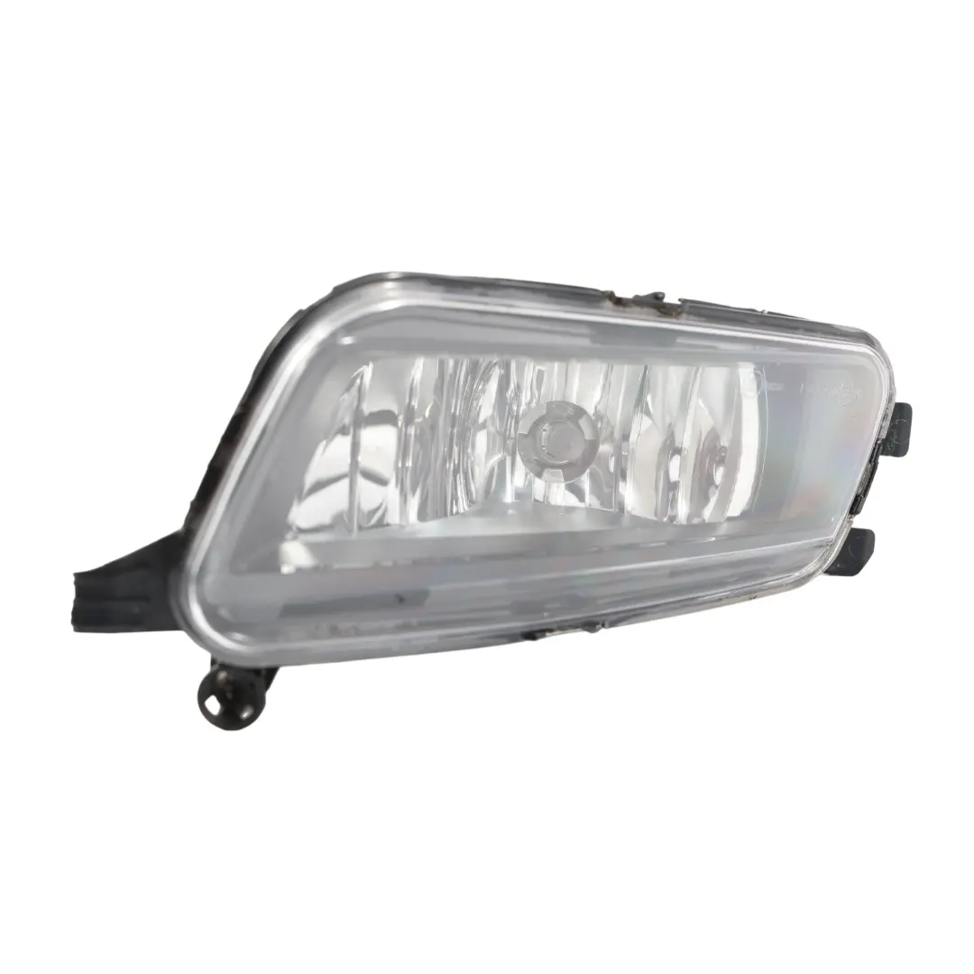 7N Front Halogen Fog Light Lamp Left N/S to Volkswagen Sharan with Part number 7N0941699 Volkswagen Sharan 7N Front Halogen Fog Light Lamp Left N/S - SKU 7N0941699 - Part number 7N0941699