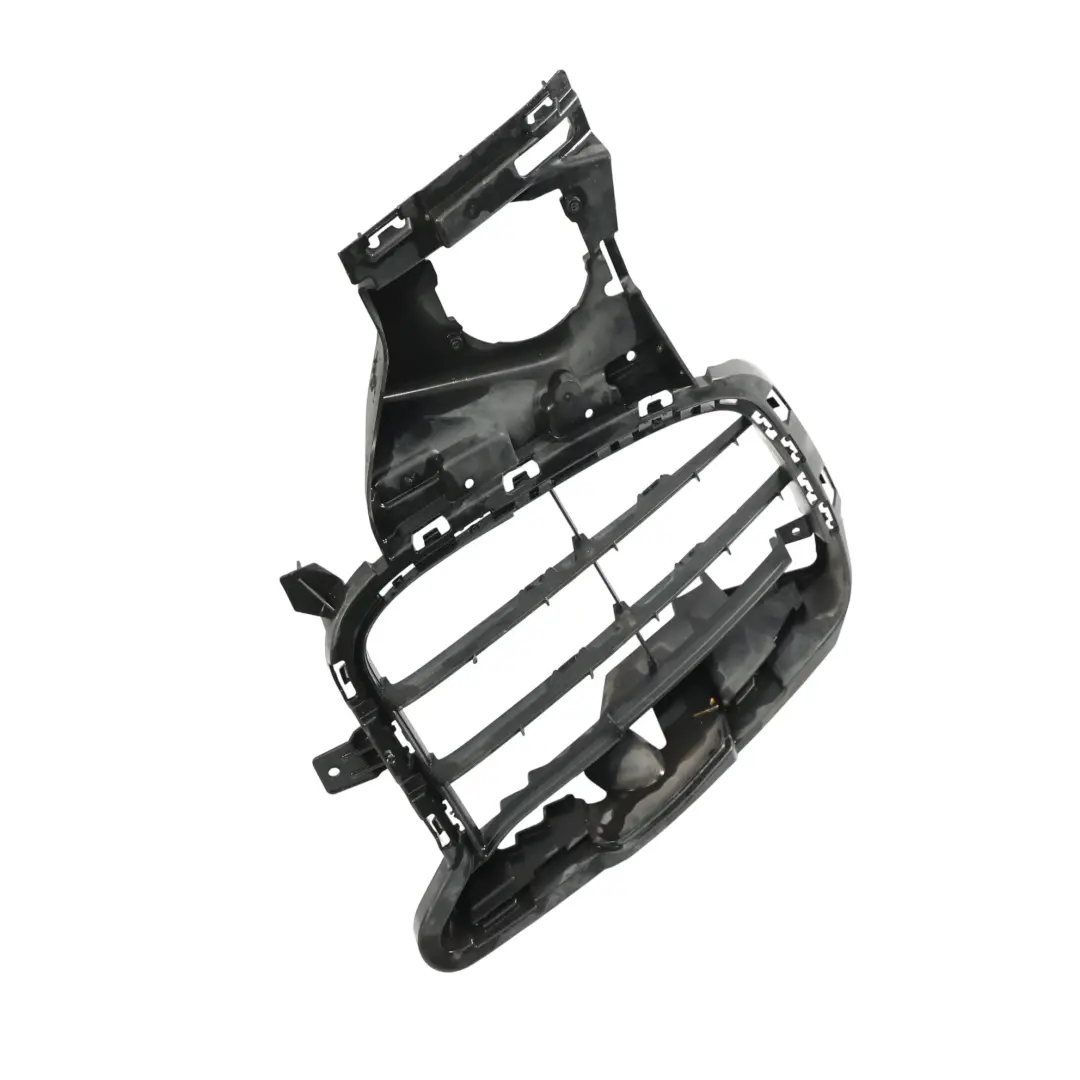 Grille Pare-Chocs Avant Inférieur Droit pour Porsche Cayenne 92A à propos du numéro de pièce 7P5807682E Porsche Cayenne 92A Grille Pare-Chocs Avant Inférieur Droit - SKU 7P5807682E - Numéro de pièce 7P5807682E