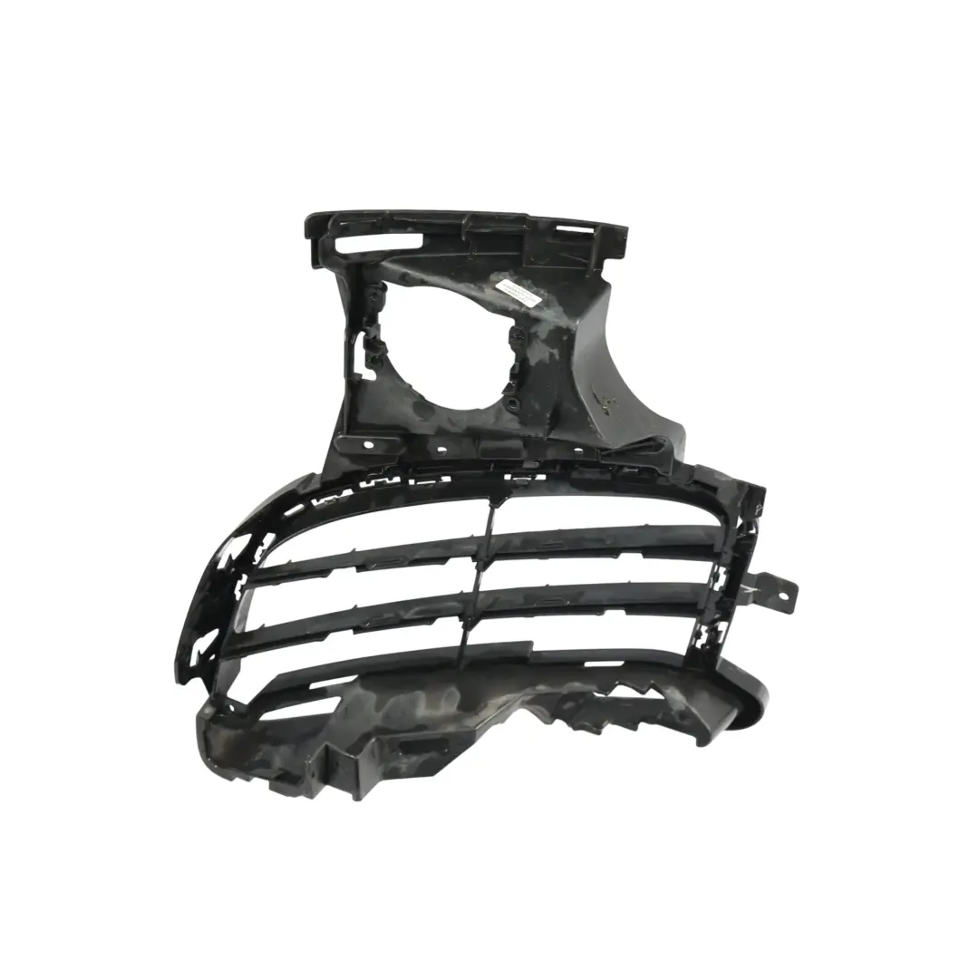 Front Bumper Lower Grille Trim Cover Right O/S to Porsche Cayenne 92A with Part number 7P5807682E Porsche Cayenne 92A Front Bumper Lower Grille Trim Cover Right O/S - SKU 7P5807682E - Part number 7P5807682E