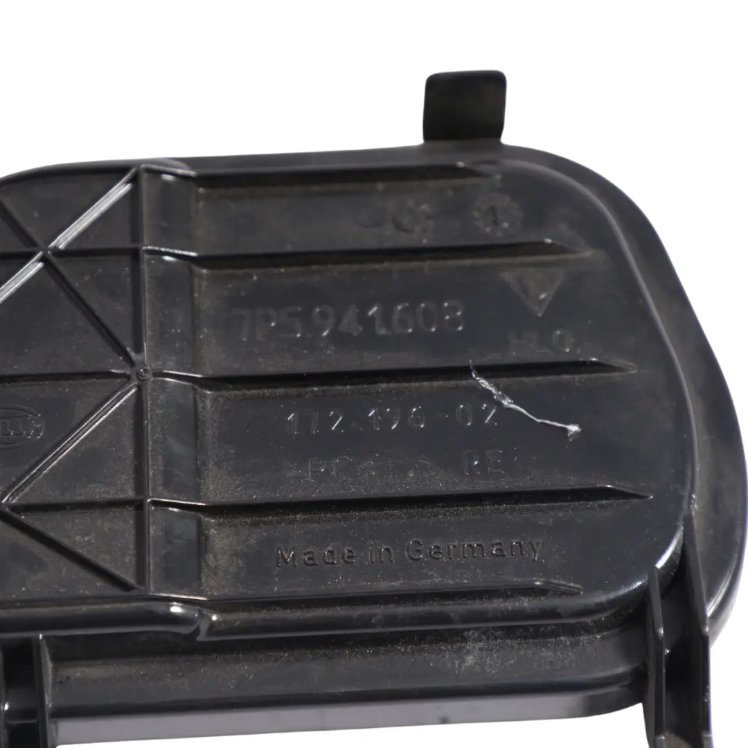 Headlight Bulb Cover Cap Front Left N/S to Porsche Cayenne 92A with Part number 7P5941608 Porsche Cayenne 92A Headlight Bulb Cover Cap Front Left N/S - SKU 7P5941608 - Part number 7P5941608