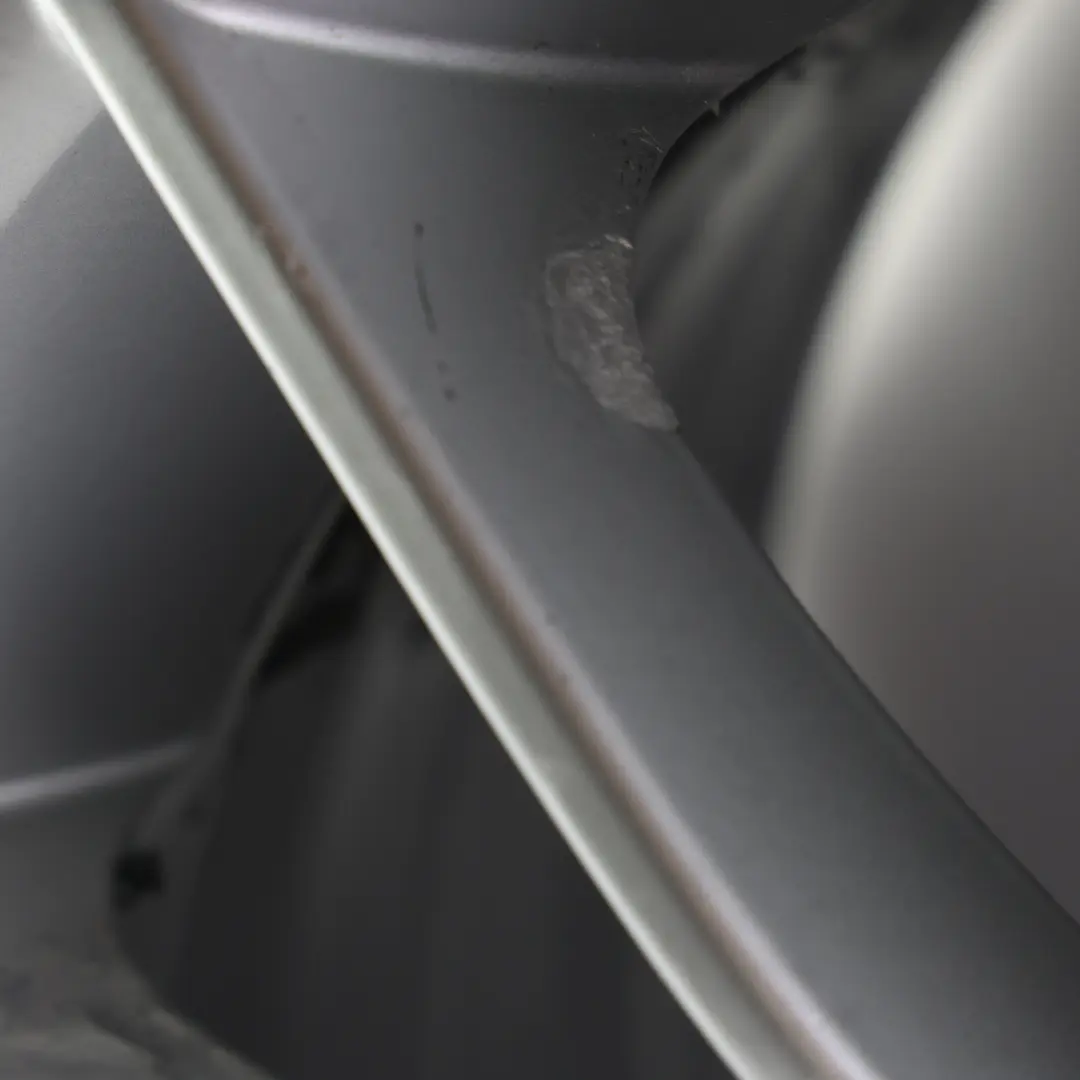 Arriere Jantes Alliage 18 " Rayons en etoile 193 8,5J Et :3 pour BMW 3 E90 E91 E92 à propos du numéro de pièce 8036934 BMW 3 E90 E91 E92 Arriere Jantes Alliage 18 " Rayons en etoile 193 8,5J Et :3 - SKU 8036934-1 - Numéro de pièce 8036934