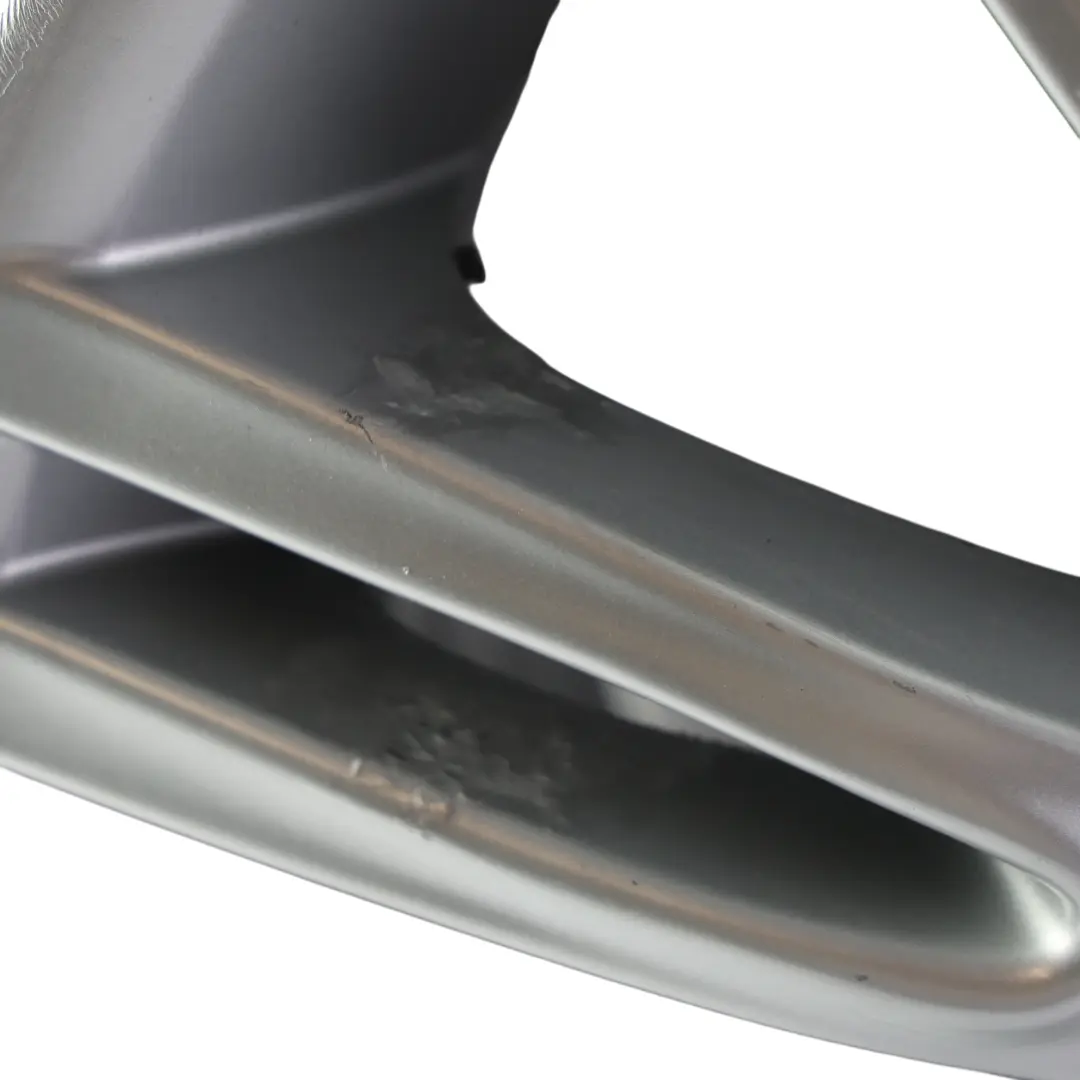 Arriere Jantes Alliage 18 " Rayons en etoile 193 8,5J Et :3 pour BMW 3 E90 E91 E92 à propos du numéro de pièce 8036934 BMW 3 E90 E91 E92 Arriere Jantes Alliage 18 " Rayons en etoile 193 8,5J Et :3 - SKU 8036934-1 - Numéro de pièce 8036934
