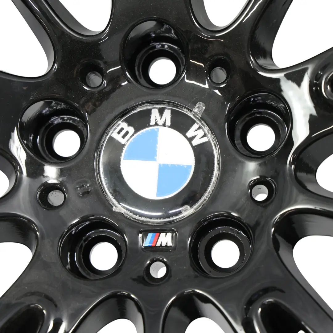 Komplett Set 4x Felge 18" 8.5J ET:37 M Spider Speiche für BMW E90 E91 E92 E93 mit Teilenummer 8036934-SET BMW E90 E91 E92 E93 Komplett Set 4x Felge 18" 8.5J ET:37 M Spider Speiche - SKU 8036934-SET - Teilenummer 8036934-SET