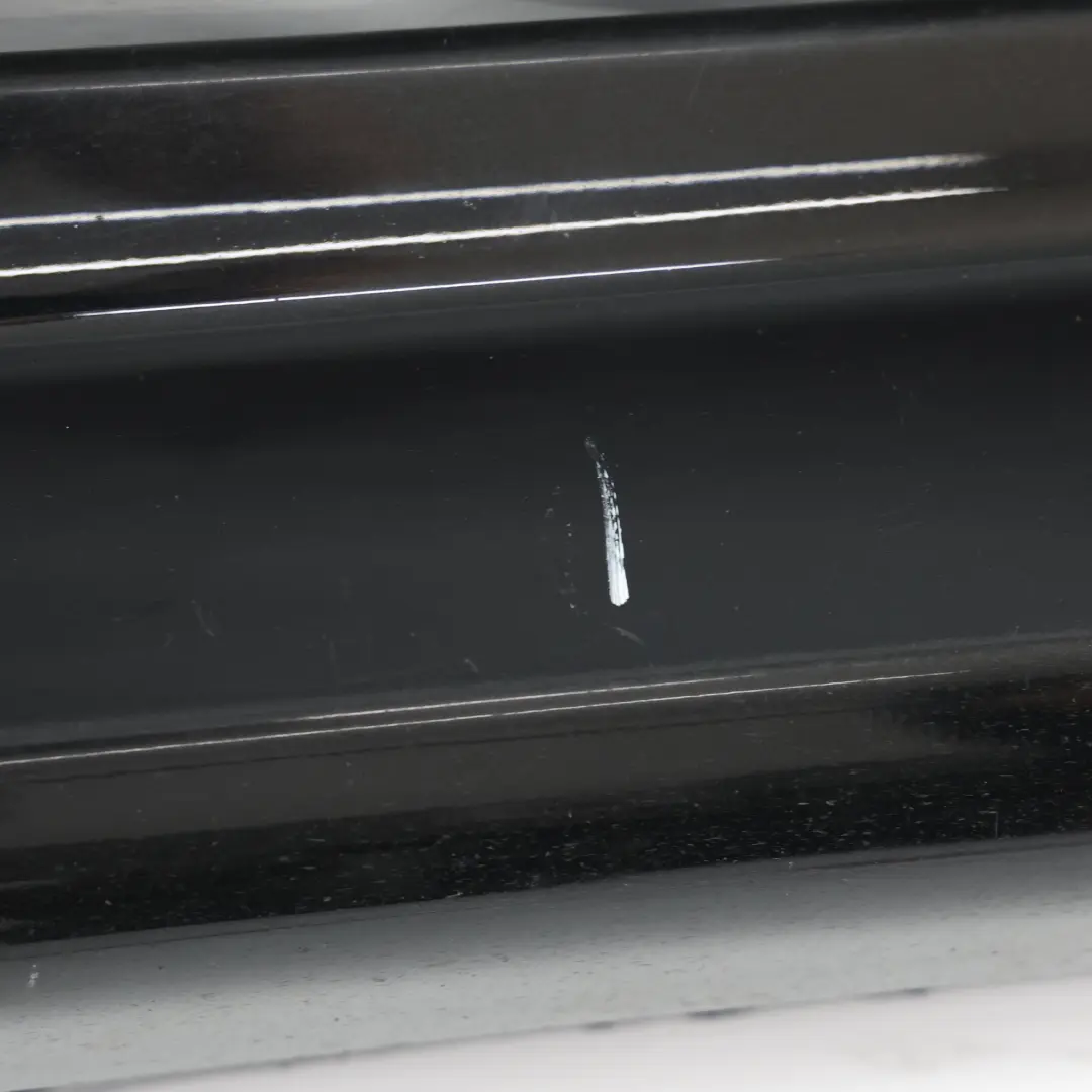 Cache Latérale BMW F30 F31 M Sport Gauche Black Sapphire Metallic - 475 pour à propos du numéro de pièce 8056579 Cache Latérale BMW F30 F31 M Sport Gauche Black Sapphire Metallic - 475 - SKU 8056579-BS2 - Numéro de pièce 8056579