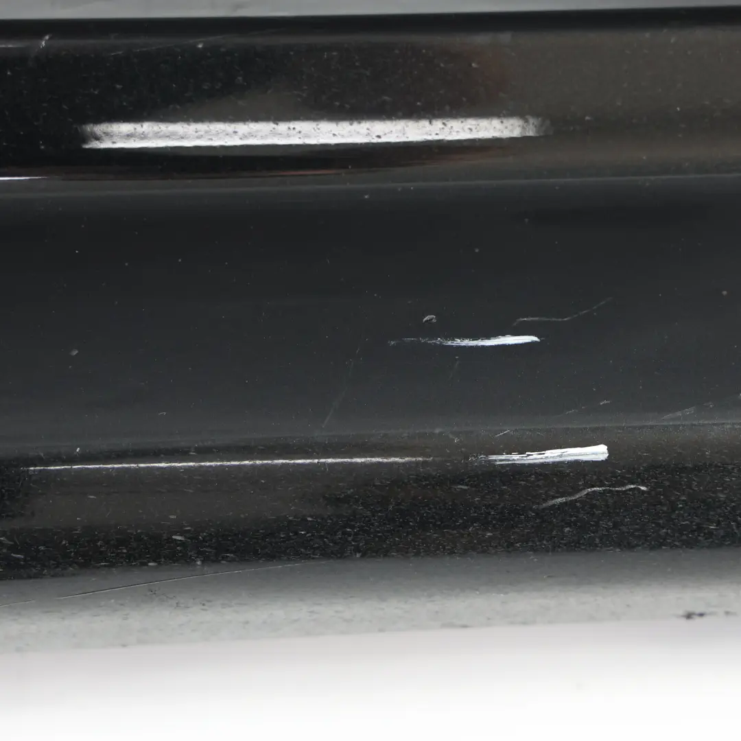 Cache Latérale BMW F30 F31 M Sport Gauche Black Sapphire Metallic - 475 pour à propos du numéro de pièce 8056579 Cache Latérale BMW F30 F31 M Sport Gauche Black Sapphire Metallic - 475 - SKU 8056579-BS2 - Numéro de pièce 8056579