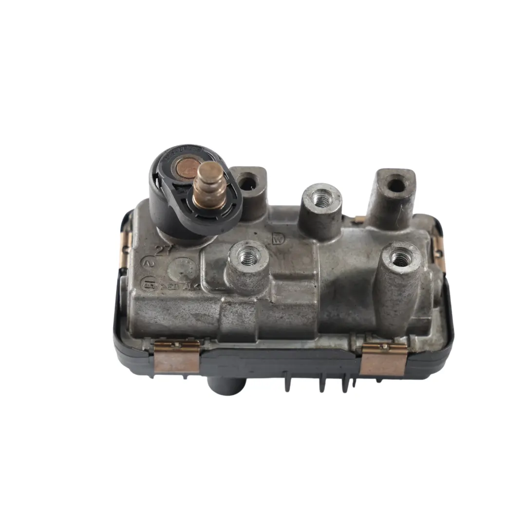 Attuatore Turbocompressore Hella B47 Diesel per BMW F45 F46 X1 F48 con numero di parte 8513636 BMW F45 F46 X1 F48 Attuatore Turbocompressore Hella B47 Diesel - SKU 8513636-1 - Numero di parte 8513636