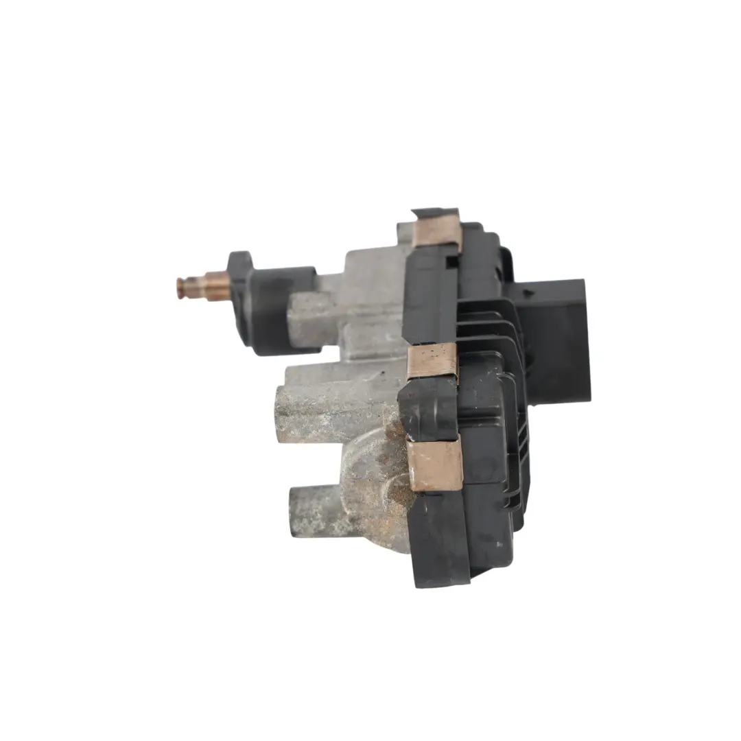 Attuatore Turbo B47 6NW010430-11 797863-0081 per Mini Cooper SD F55 F56 F60 con numero di parte 8570081 Mini Cooper SD F55 F56 F60 Attuatore Turbo B47 6NW010430-11 797863-0081 - SKU 8570081-4 - Numero di parte 8570081
