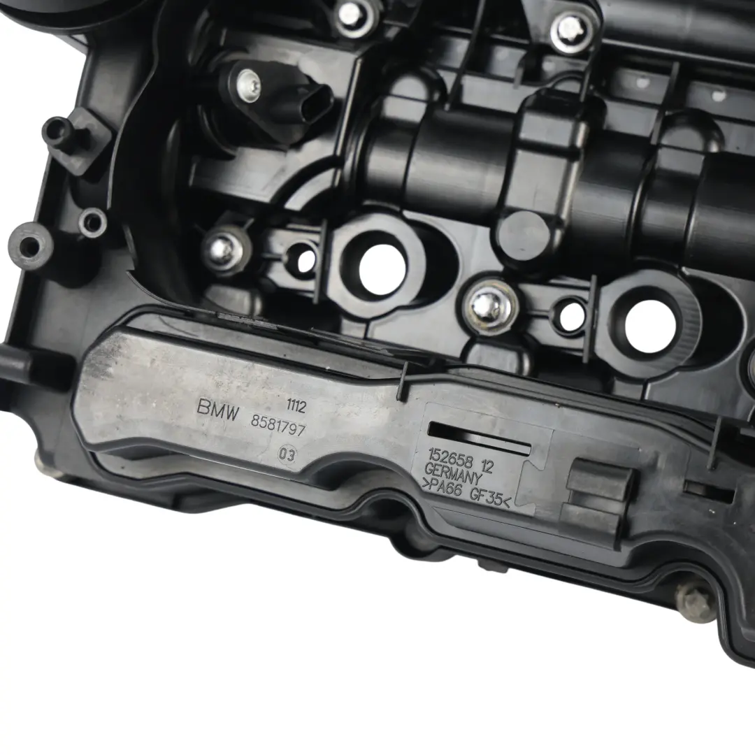 BMW F45 Active Tourer F46 Gran Tourer Engine Rocker Cover Diesel B47 - SKU 8581797 - Part number 8581797