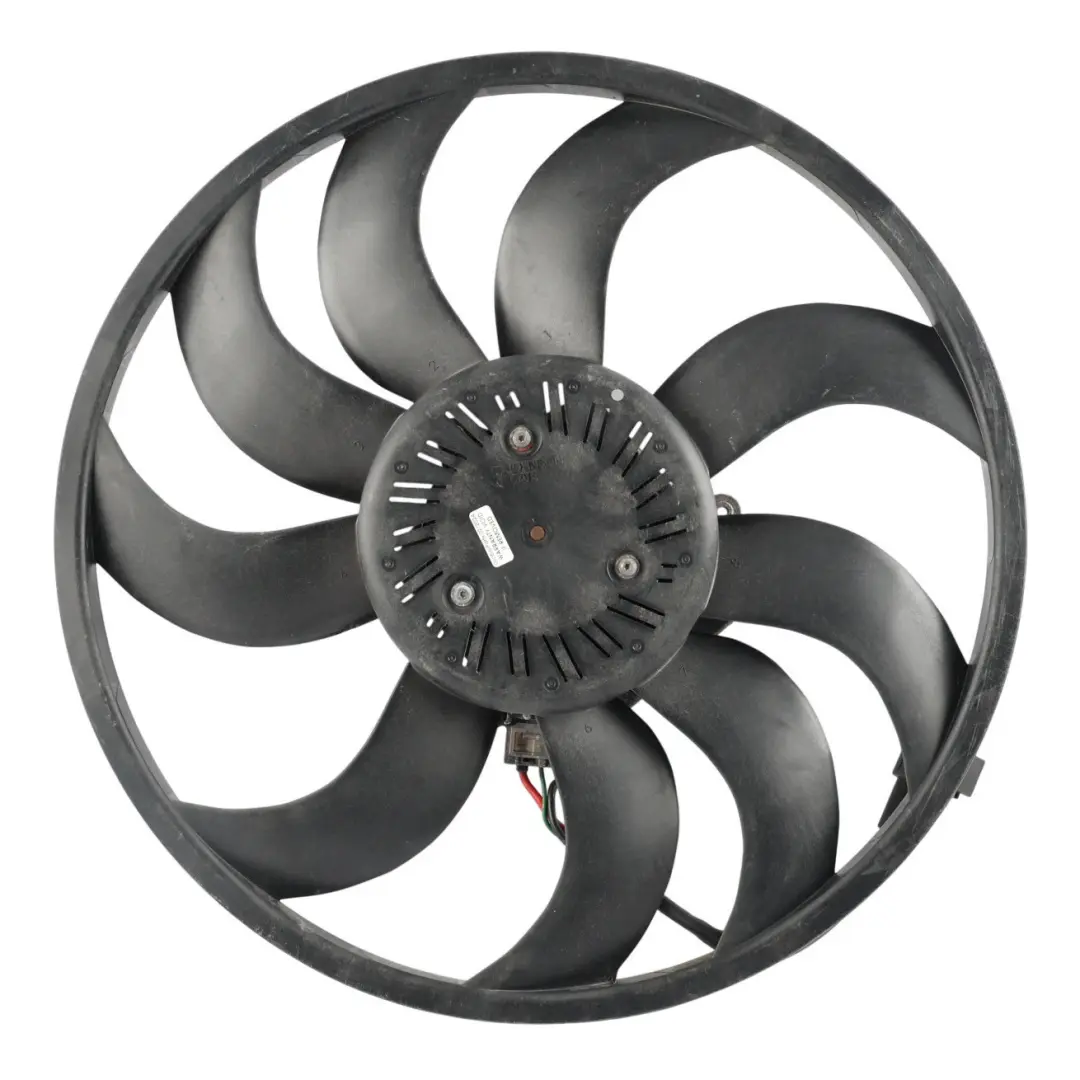 Cooling Radiator Fan 600W 8641947 to BMW F20 F21 F22 F30 F32 LCI Engine with Part number 8625440 BMW F20 F21 F22 F30 F32 LCI Engine Cooling Radiator Fan 600W 8641947 - SKU 8625440-3 - Part number 8625440