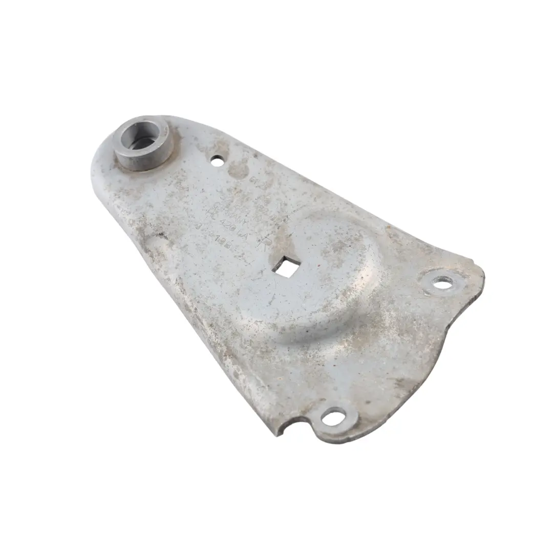 High Voltage Accumulator Housing Right O/S Bracket to BMW G20 with Part number 8687788 BMW G20 High Voltage Accumulator Housing Right O/S Bracket - SKU 8687788 - Part number 8687788