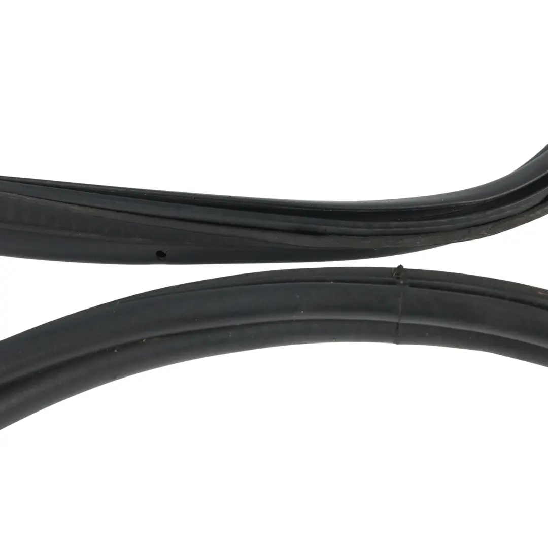 Citroën C4 Grand Picasso Boot Trunk Lid Tailgate Seal Rubber Gasket - SKU 8707E9 - Part number 8707E9