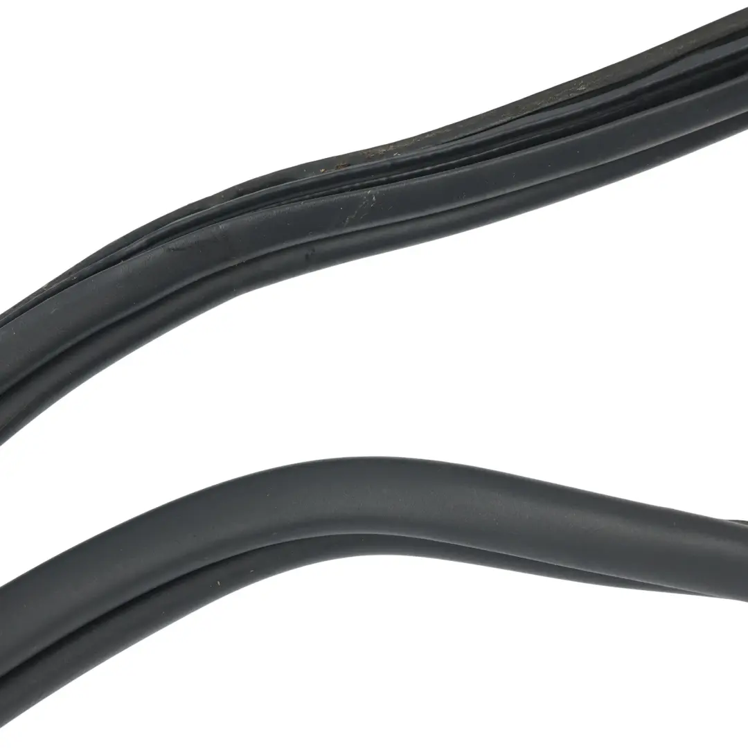 Citroën C4 Grand Picasso Boot Trunk Lid Tailgate Seal Rubber Gasket - SKU 8707E9 - Part number 8707E9