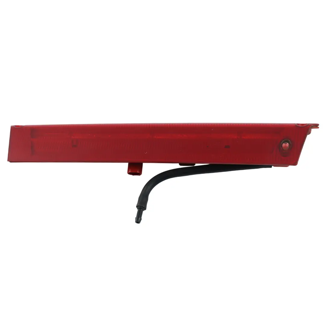 Luce Freno Terza Stop Portellone Bagagliaio per Ford Fiesta MK7 con numero di parte 8A61-13A613-BA Ford Fiesta MK7 Luce Freno Terza Stop Portellone Bagagliaio - SKU 8A61-13A613-BA - Numero di parte 8A61-13A613-BA