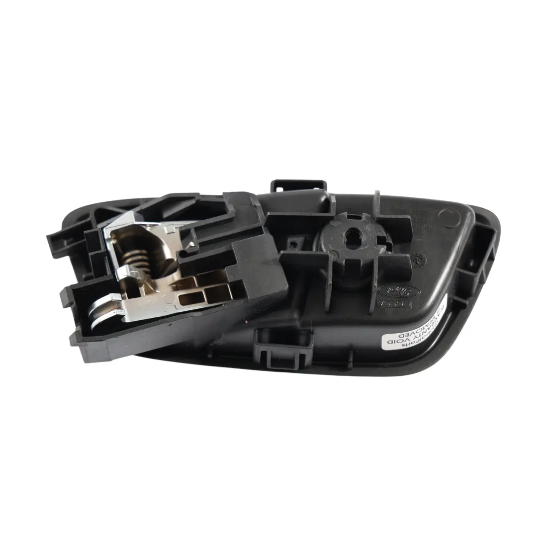 Klamka Wewnętrzna Drzwi Przednia Prawa do Ford Fiesta Mk7 o numerze 8A61-A22600-CEW Ford Fiesta Mk7 Klamka Wewnętrzna Drzwi Przednia Prawa - SKU 8A61-A22600-CEW - Numer Części 8A61-A22600-CEW