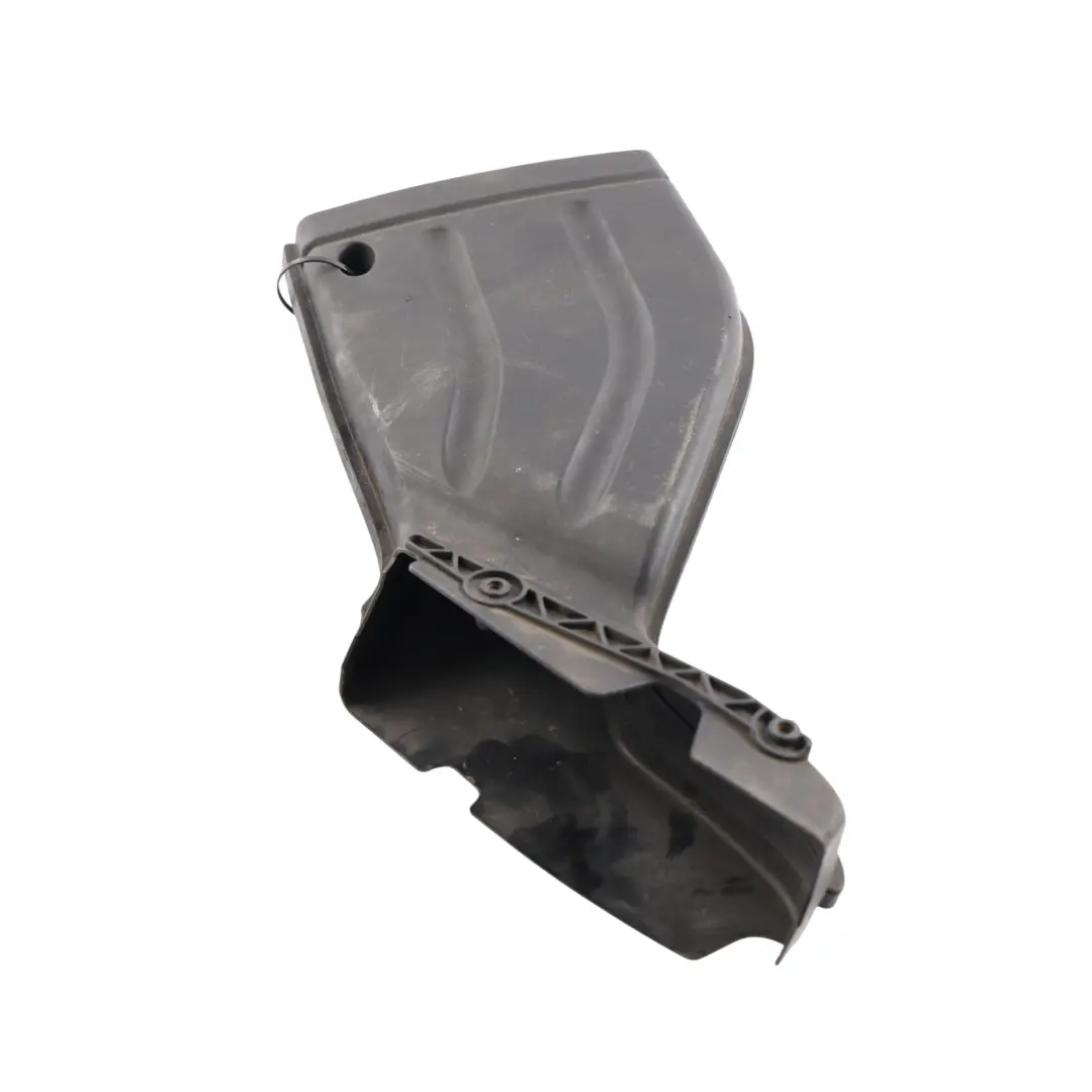 Intake Channel Guide Duct Hose Pipe to Audi A4 B6 B7 Air with Part number 8E0129618D Audi A4 B6 B7 Air Intake Channel Guide Duct Hose Pipe - SKU 8E0129618D - Part number 8E0129618D