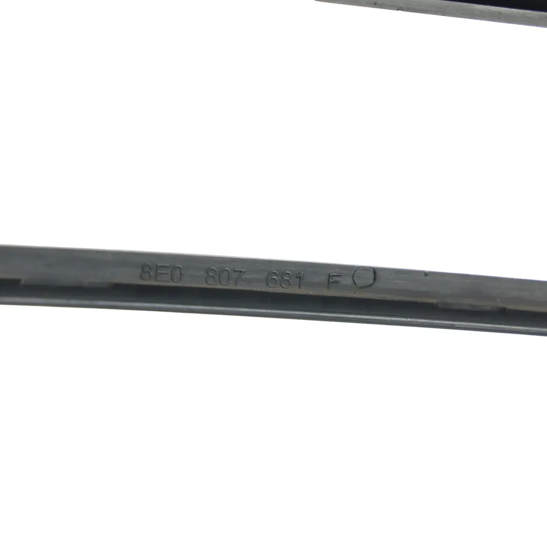 Audi A4 B7 Nebelscheinwerfer Gitter Blende Links Abdeckung - SKU 8E0807681F - Teilenummer 8E0807681F