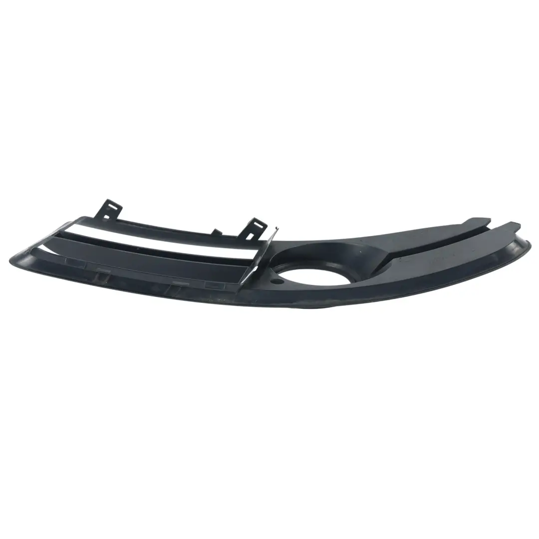 Front Bumper Fog Light Grid Grille Cover Panel Right O/S to Audi A4 B7 with Part number 8E0807682F Audi A4 B7 Front Bumper Fog Light Grid Grille Cover Panel Right O/S - SKU 8E0807682F - Part number 8E0807682F