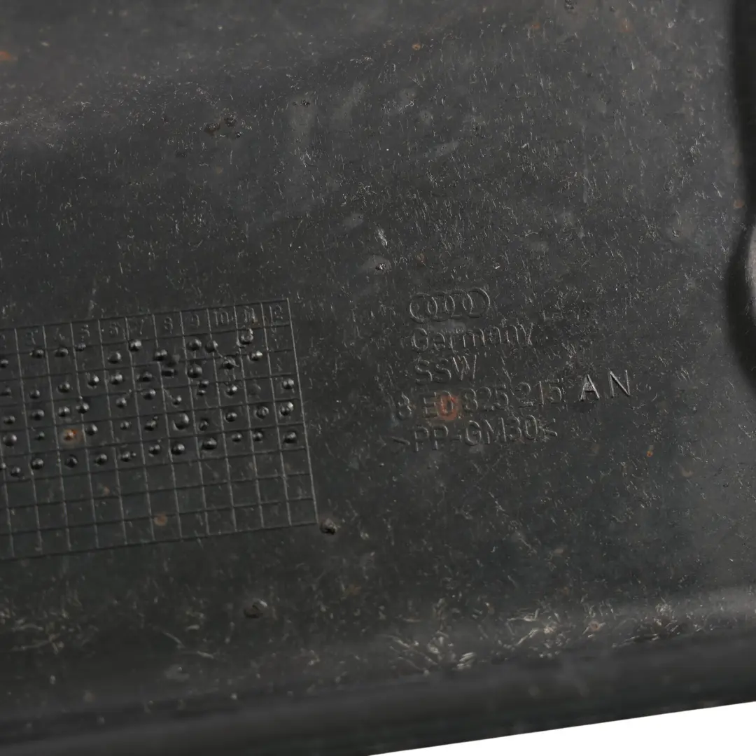 Cache Protection Sous-Moteur Panneau Arrière Gauche pour Audi A4 B7 à propos du numéro de pièce 8E0825215AN Audi A4 B7 Cache Protection Sous-Moteur Panneau Arrière Gauche - SKU 8E0825215AN - Numéro de pièce 8E0825215AN