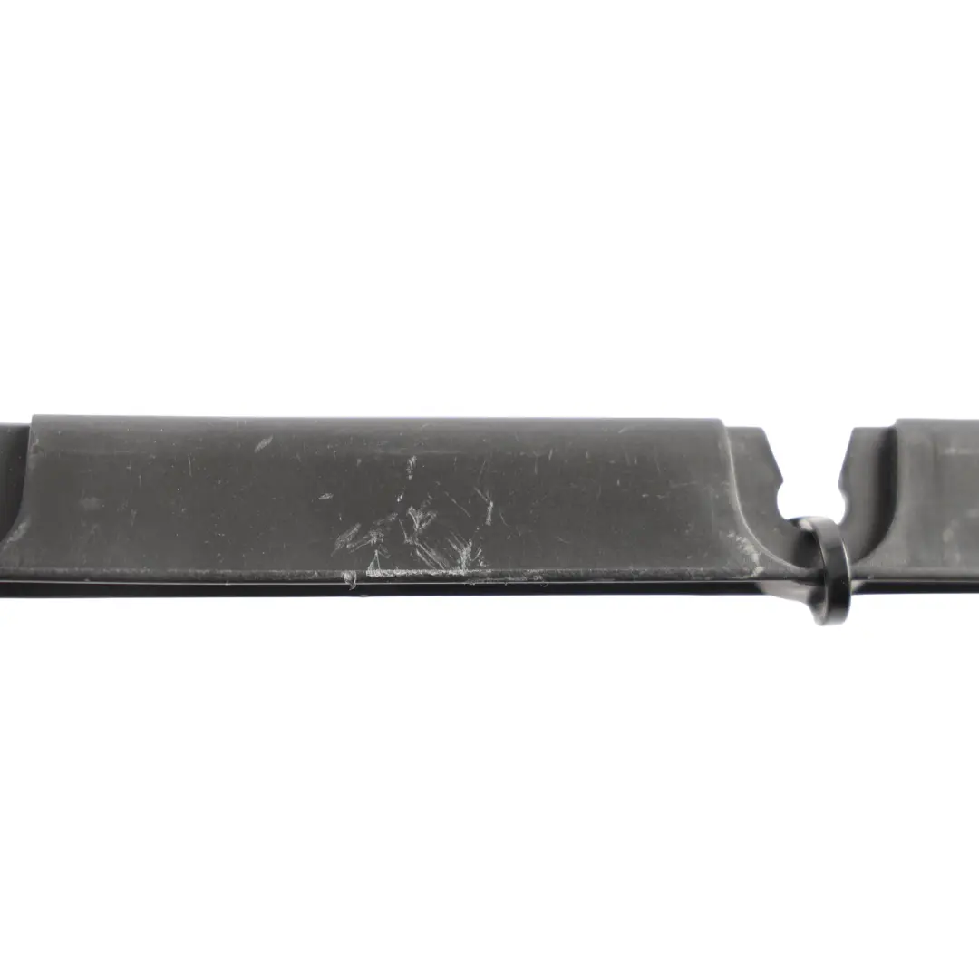 Türdichtung Gummi Halterung Hinten Links für Audi A4 B7 mit Teilenummer 8E0833345 Audi A4 B7 Türdichtung Gummi Halterung Hinten Links - SKU 8E0833345 - Teilenummer 8E0833345