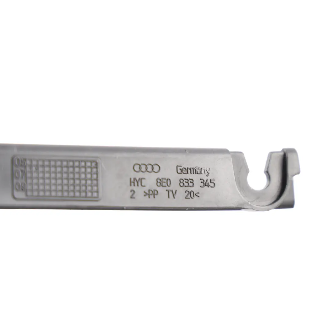 Audi A4 B7 Türdichtung Gummi Halterung Hinten Links - SKU 8E0833345 - Teilenummer 8E0833345